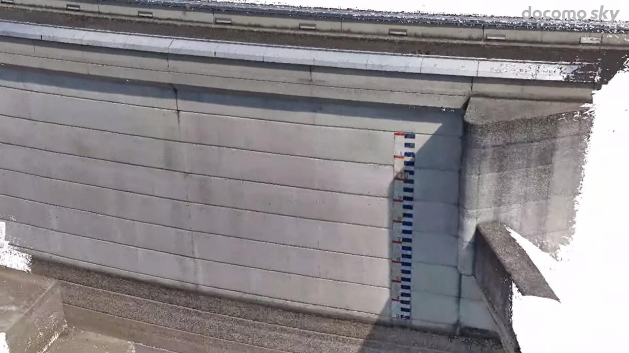 ドローンからの空撮により作成されたダム堤体の点群データ（資料：NTTコミュニケーションズ）
