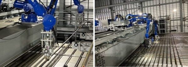 配筋ロボットによる自動配筋作業。長さ10mのD38鉄筋を200mmピッチで並べていく（左）。結束ロボットによる鉄筋の自動結束（右）